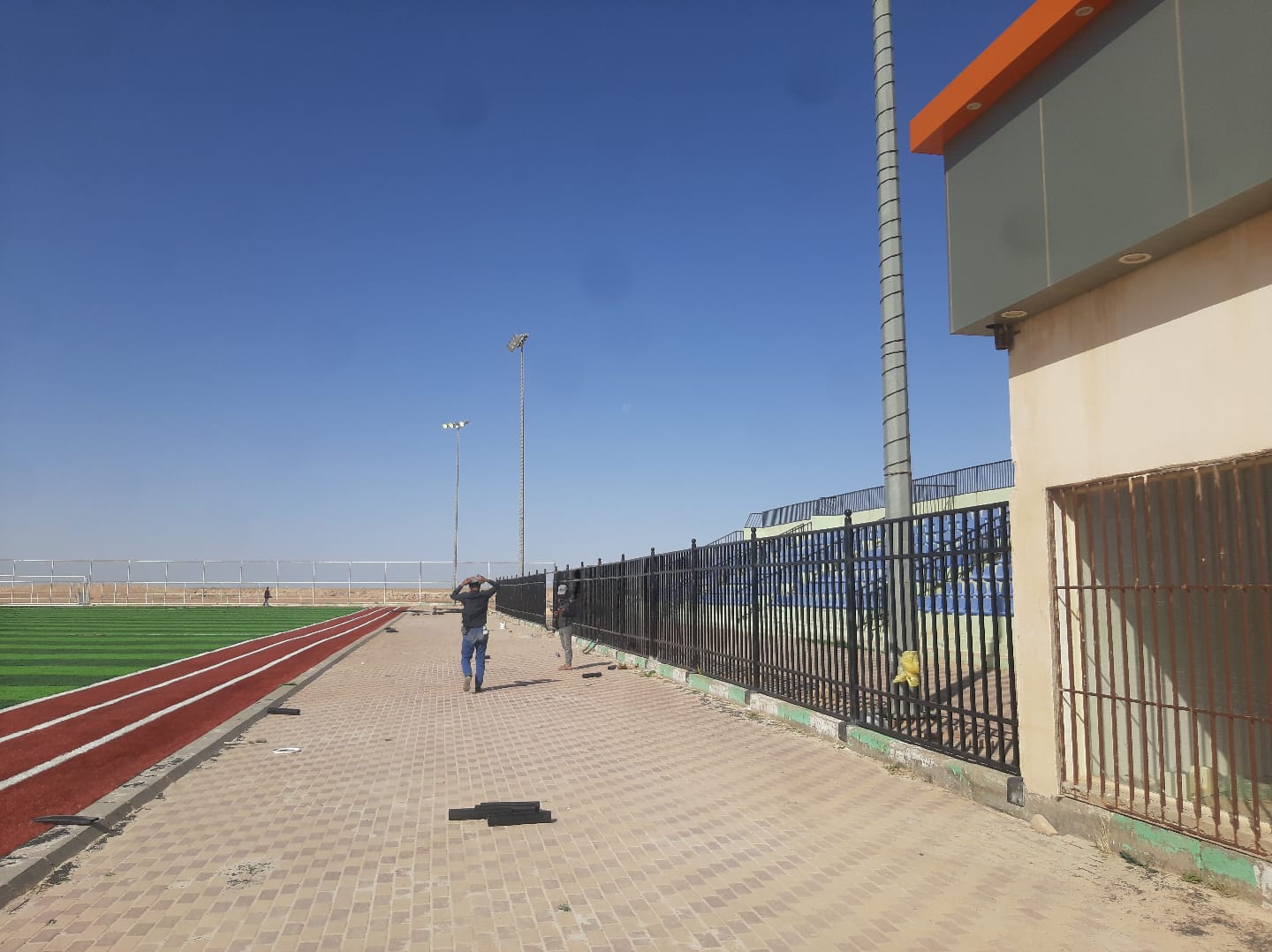 مظلات كابولي